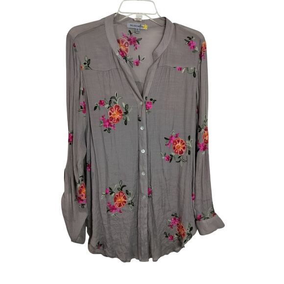 Figueroa & Flower Tops - 2750)Figueroa & Flower Taupe Embroidery Long Sleeve Button Up Tunic Top XL